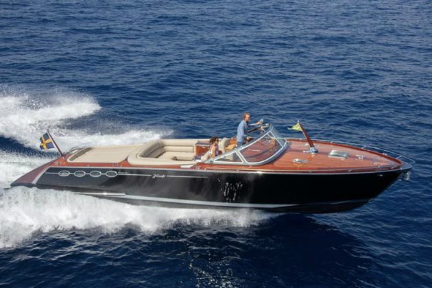 Bentley on Water: 4 Reasons to Buy a J Craft Torpedo - JamesEdition.com