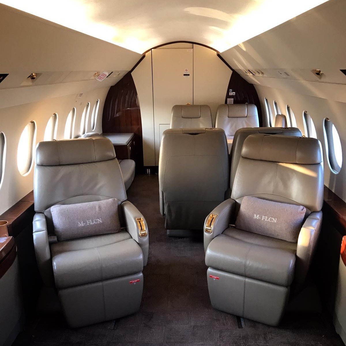 22 Private Jet Bedrooms with Luxury Interior Design