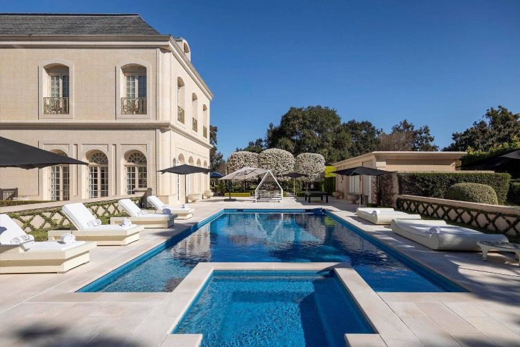 The Manor: An iconic mansion hits the market in Los Angeles at $165,000,000