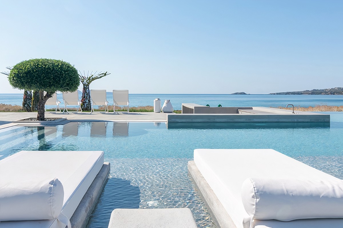 The Luxury Of Greece’s Two Rivieras: Uncovering Superb Villas In Porto ...