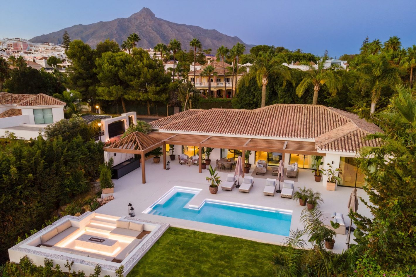 Marbella is booming, and here are top 8 villas to look out for right ...